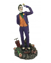 DC Comic Gallery PVC Diorama The Joker 23 cm