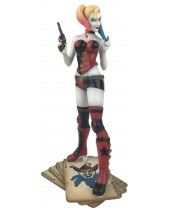 DC Comic Gallery PVC Diorama Harley Quinn 23 cm